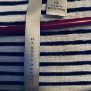 LC Lauren Conrad Tops - Lauren Conrad tee LC Lauren Conrad Tops - Lauren Conrad tee